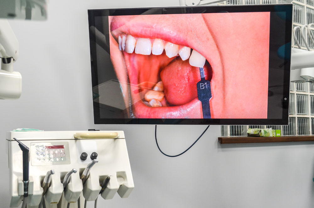 PROTOM Dental - Dental and Implantological Office